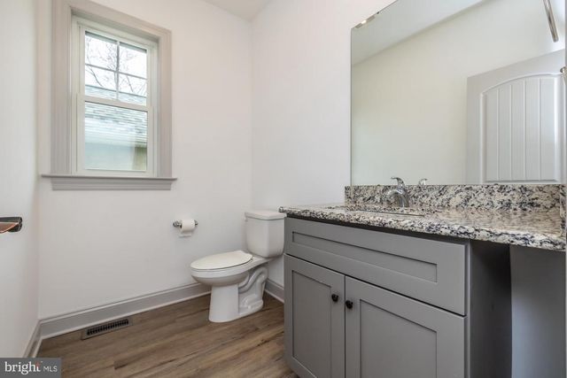 411 JAMES ST, Honey Brook, PA 19344