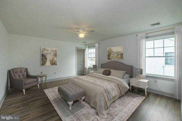 411 JAMES ST, Honey Brook, PA 19344