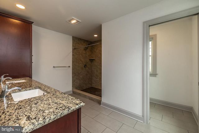 411 JAMES ST, Honey Brook, PA 19344