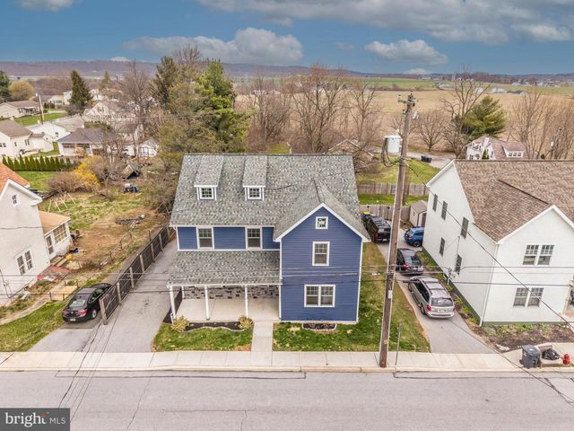 411 JAMES ST, Honey Brook, PA 19344