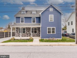 411 JAMES ST, Honey Brook, PA 19344