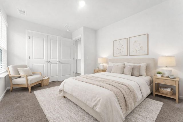 517 Golden Embers Way, Summerville, SC 29486