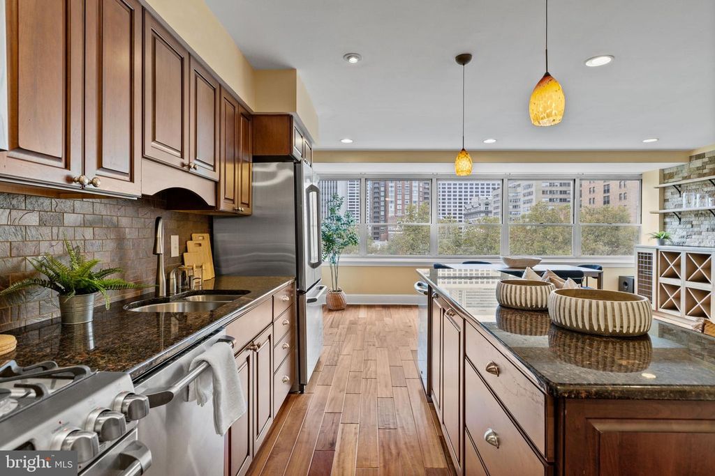 1810 RITTENHOUSE SQ #1001, PHILADELPHIA, PA 19103 — photo 2