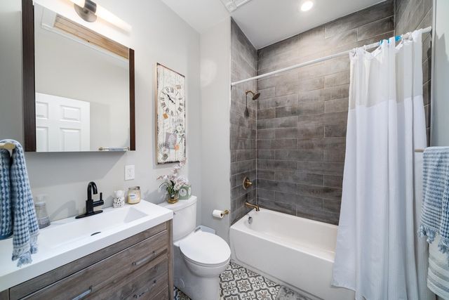 380 PRINCETON AVE, Jc, Greenville, NJ 07305