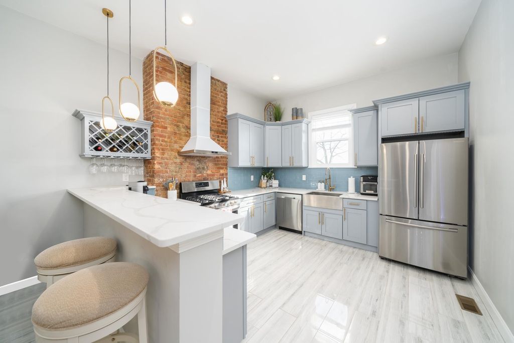 380 PRINCETON AVE, Jc, Greenville, NJ 07305