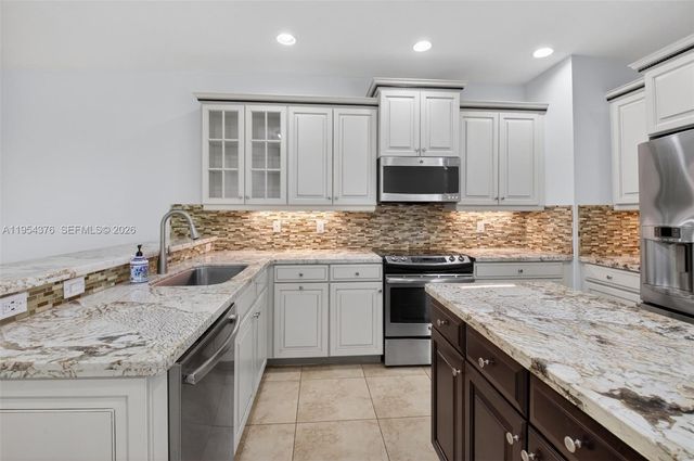 16177 Poppyseed Cir 503, Delray Beach, FL 33484