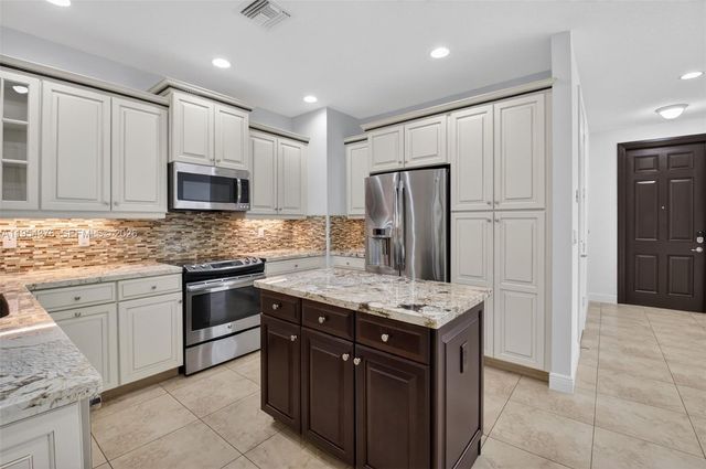 16177 Poppyseed Cir 503, Delray Beach, FL 33484