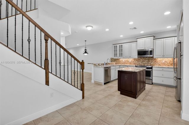 16177 Poppyseed Cir 503, Delray Beach, FL 33484