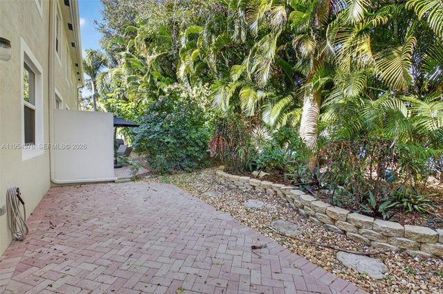 16177 Poppyseed Cir 503, Delray Beach, FL 33484