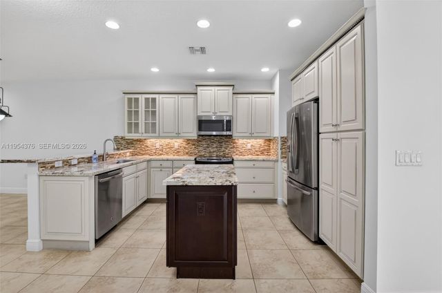 16177 Poppyseed Cir 503, Delray Beach, FL 33484