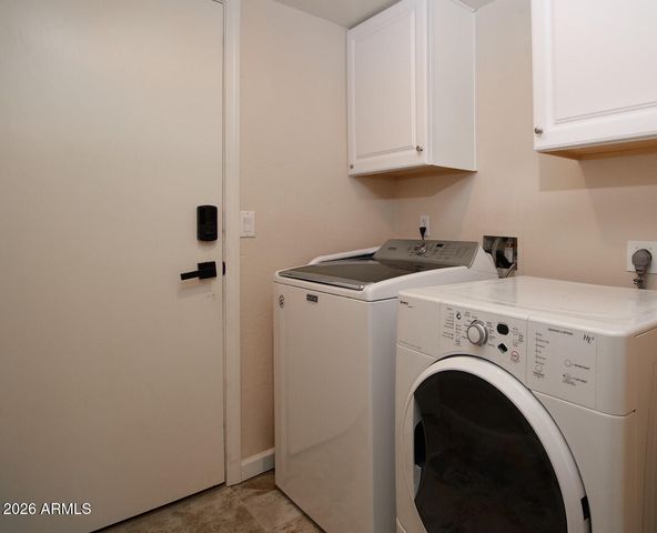 3230 E Altadena Avenue, Phoenix, AZ 85028