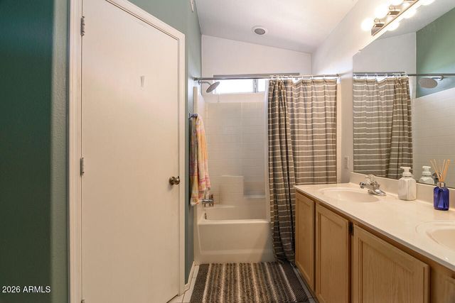 3230 E Altadena Avenue, Phoenix, AZ 85028