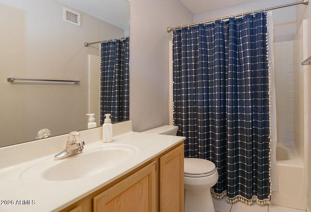 3230 E Altadena Avenue, Phoenix, AZ 85028