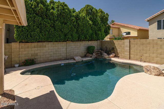 3230 E Altadena Avenue, Phoenix, AZ 85028