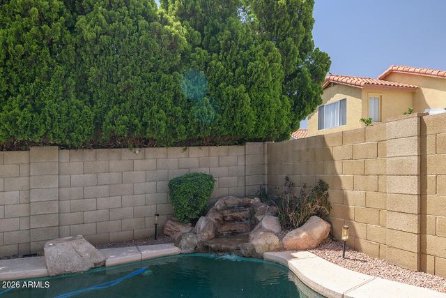 3230 E Altadena Avenue, Phoenix, AZ 85028