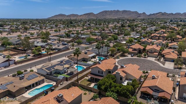 3230 E Altadena Avenue, Phoenix, AZ 85028