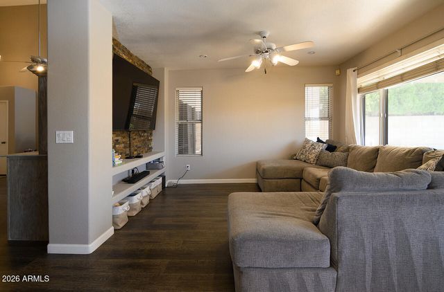 3230 E Altadena Avenue, Phoenix, AZ 85028