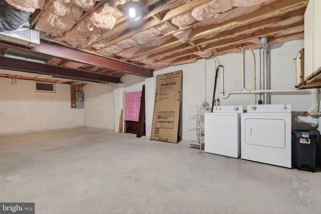 1236 COBBLESTONE LN, Lancaster, PA 17601