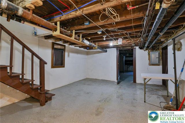 840 West Walnut Street, Allentown City, PA 18102