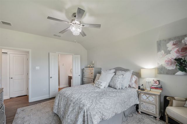 117 Mustang Drive, Lindsay, TX 76250