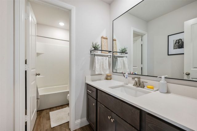 117 Mustang Drive, Lindsay, TX 76250