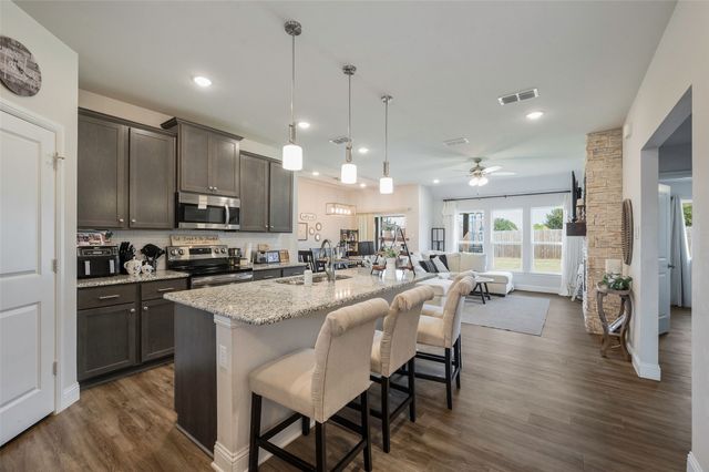 117 Mustang Drive, Lindsay, TX 76250