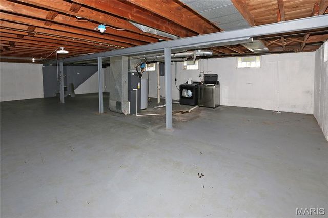 1586 Champlin Drive, Dellwood, MO 63136