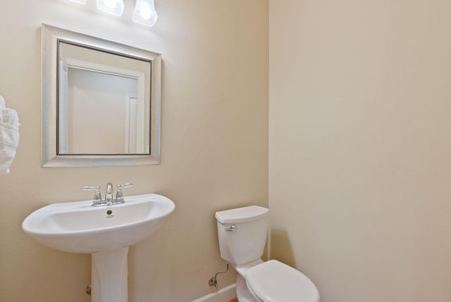 61542 Aaron Way, Bend, OR 97702