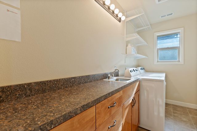 61542 Aaron Way, Bend, OR 97702