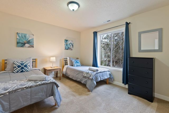 61542 Aaron Way, Bend, OR 97702