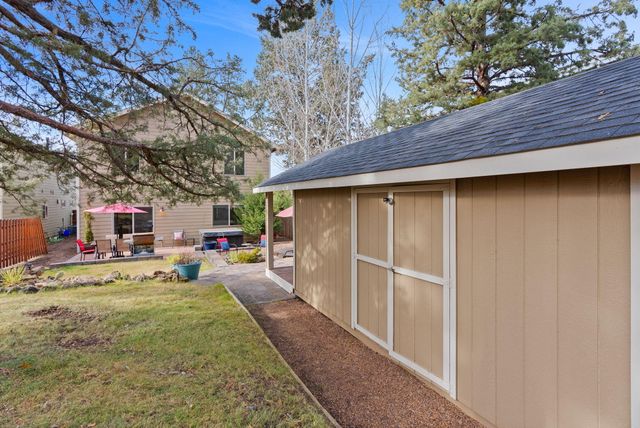 61542 Aaron Way, Bend, OR 97702