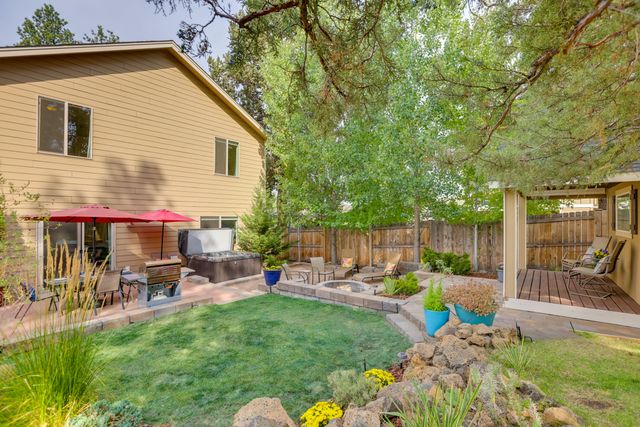 61542 Aaron Way, Bend, OR 97702