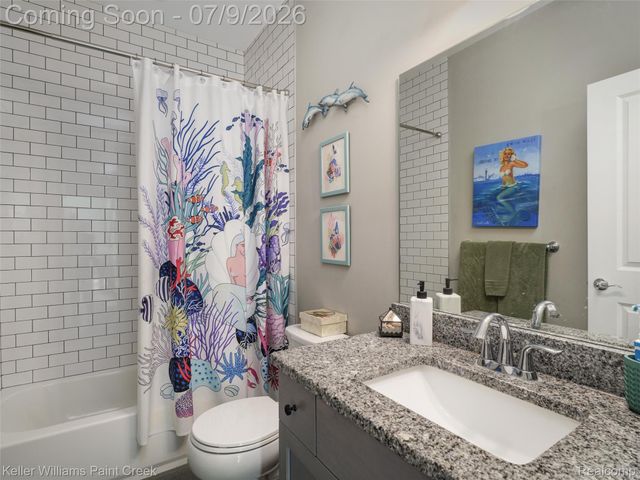 2100 Shane Court, Addison Township, MI 48370