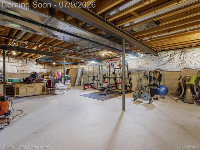 2100 Shane Court, Addison Township, MI 48370