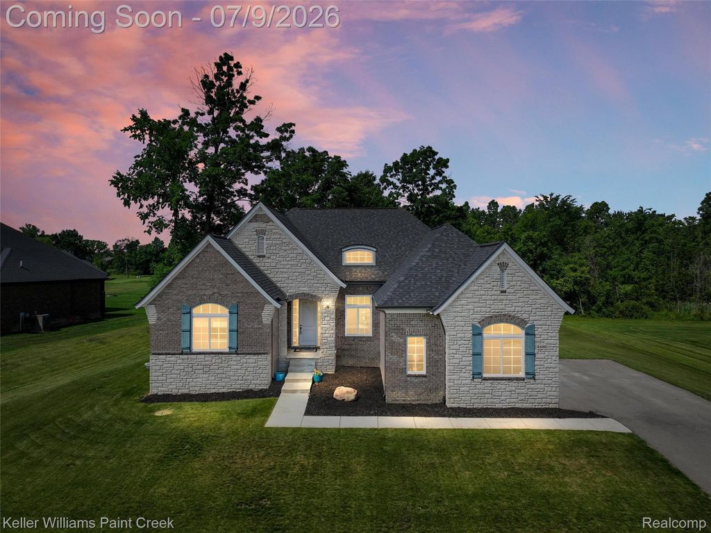 2100 Shane Court, Addison Township, MI 48370