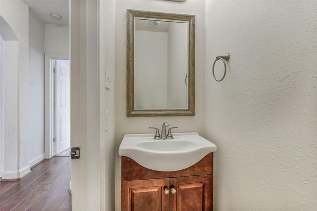 6418 Oakmont Creek Drive, Spring, TX 77379