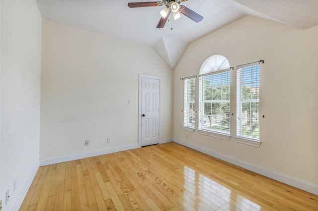 6418 Oakmont Creek Drive, Spring, TX 77379