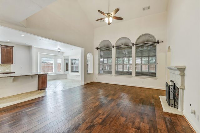 6418 Oakmont Creek Drive, Spring, TX 77379