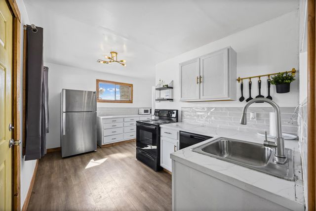 1418 Kingshill DR, Granite Shoals, TX 78654