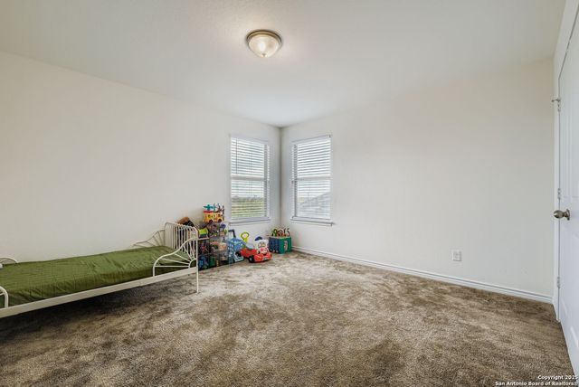 9338 Vaquillas View, Converse, TX 78109