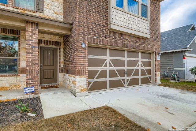 9338 Vaquillas View, Converse, TX 78109