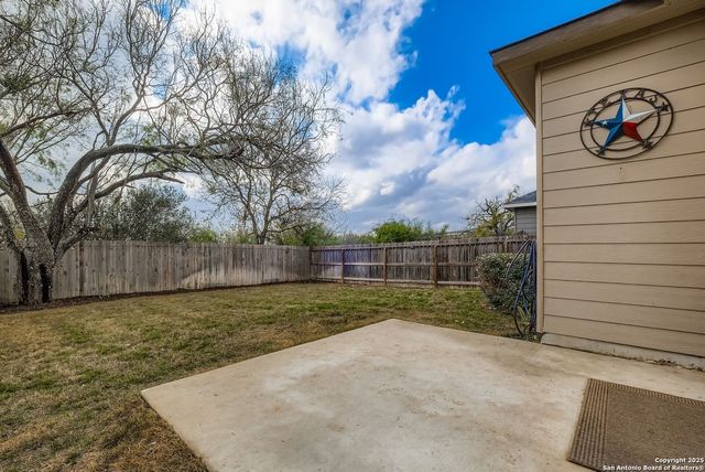 9338 Vaquillas View, Converse, TX 78109