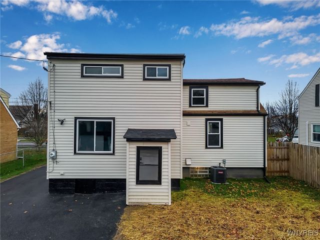 251 Barnsdale Avenue, West Seneca, NY 14224