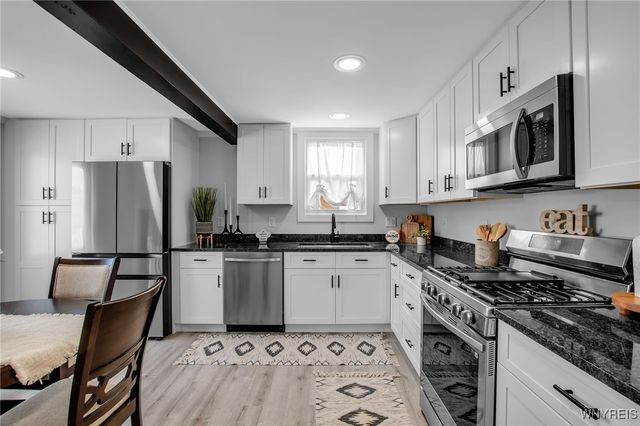 251 Barnsdale Avenue, West Seneca, NY 14224