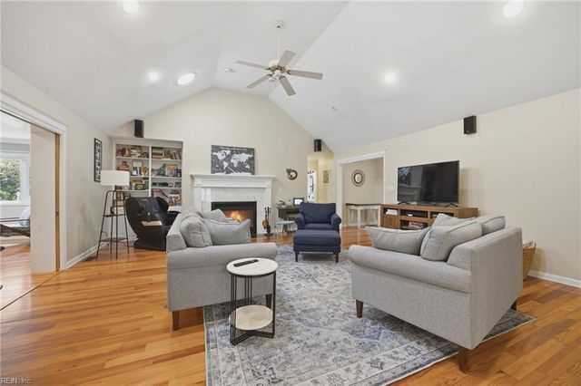 1129 Cordova CT, Virginia Beach, VA 23456