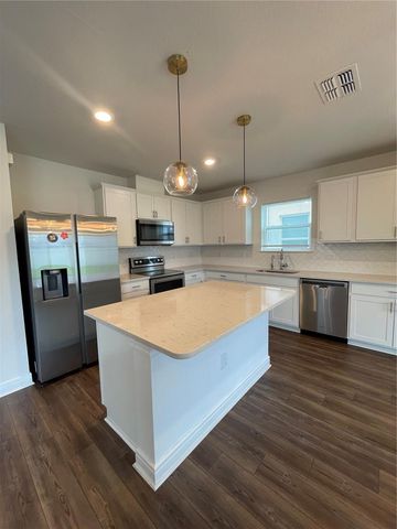 30555 THUNDERBIRD DRIVE, Wesley Chapel, FL 33545