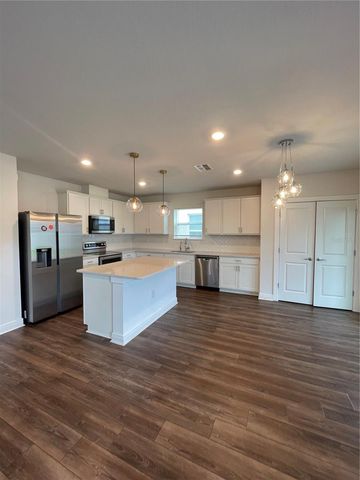 30555 THUNDERBIRD DRIVE, Wesley Chapel, FL 33545