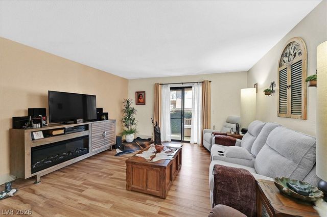 2451 North Rainbow Boulevard 1129, Las Vegas, NV 89108