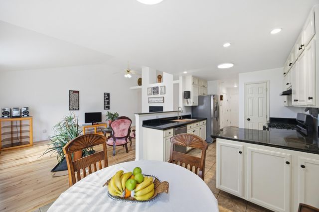 3712 Maple Ridge Circle, Lexington, KY 40509