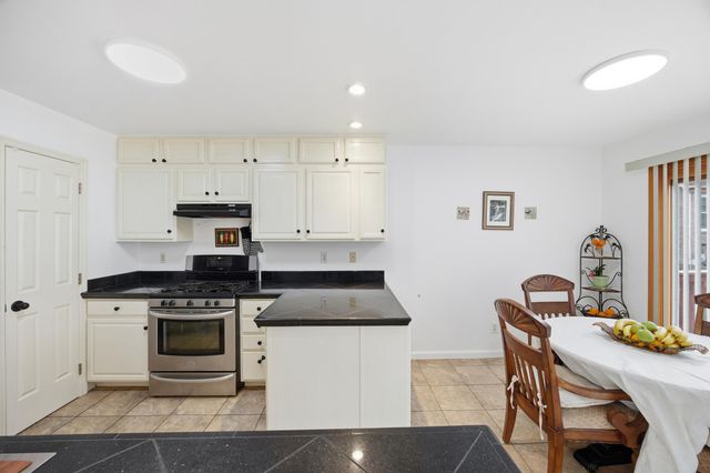 3712 Maple Ridge Circle, Lexington, KY 40509